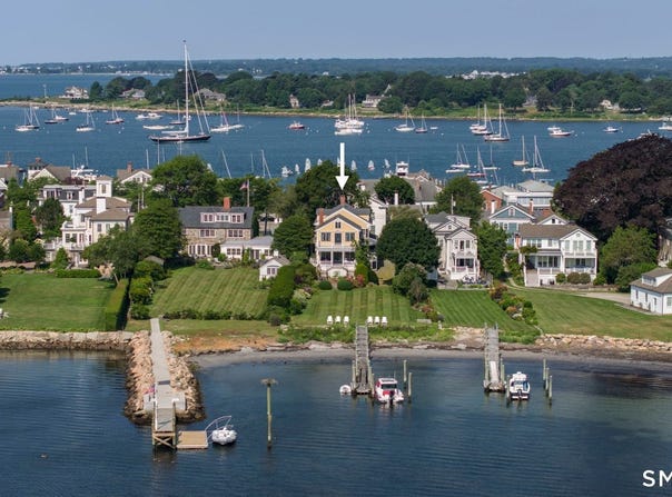 11 Main Street, Stonington, CT 06378