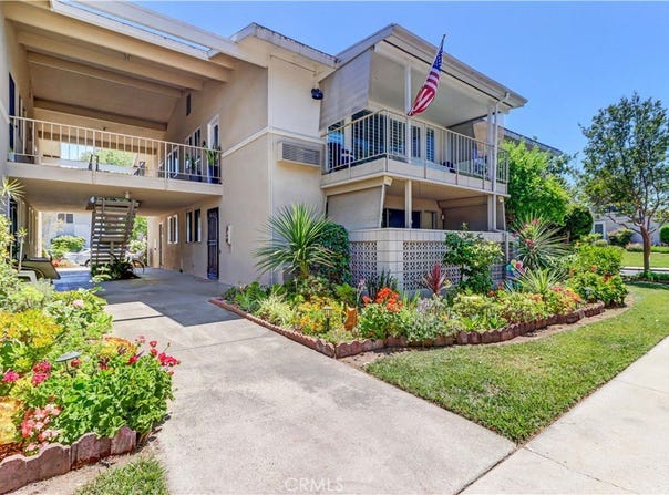 382 Avenida Castilla, Laguna Woods, CA 92637