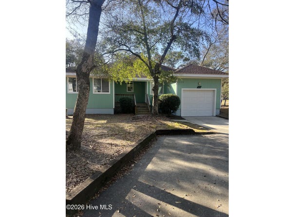 44 Pinehurst Drive, Oak Island, NC 28465