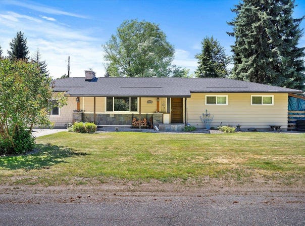 815 W Walnut St, Newport, WA 99156
