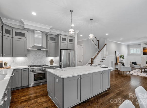 911 Naples Drive, Davidson, NC 28036