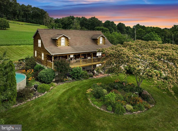 1105 RIDGE ROAD, HALIFAX, PA 17032