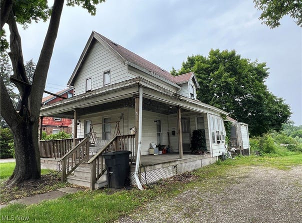 1723 W Prospect Road, Ashtabula, OH 44004