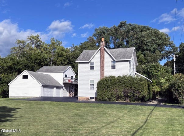 847 Maple Hill Road, Castleton, NY 12033