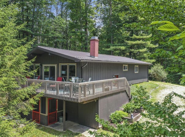 441 Kusa Lane, Sugar Grove, OH 43155