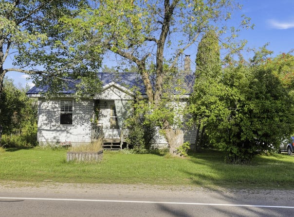 N11450 M-95, Channing, MI 49815