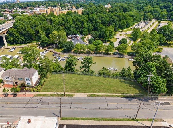 1587 Wooster Road, Rocky River, OH 44116