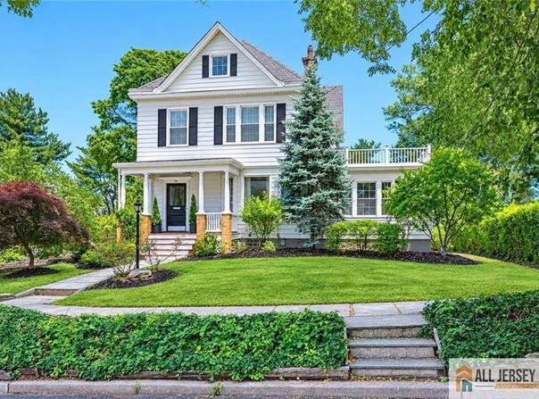 76 Spring Street, Metuchen, NJ 08840