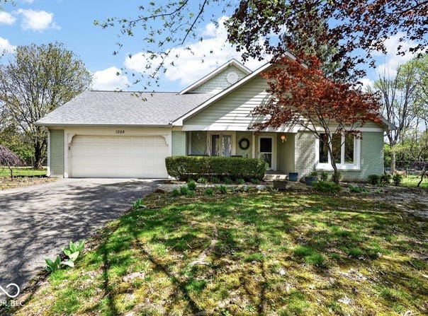1026 Selkirk Lane, Indianapolis, IN 46260