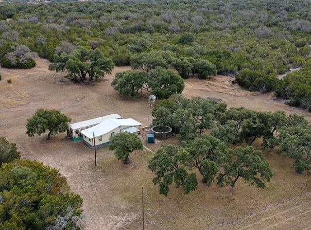 180 Bee Hive Rd, Hunt, TX 78024