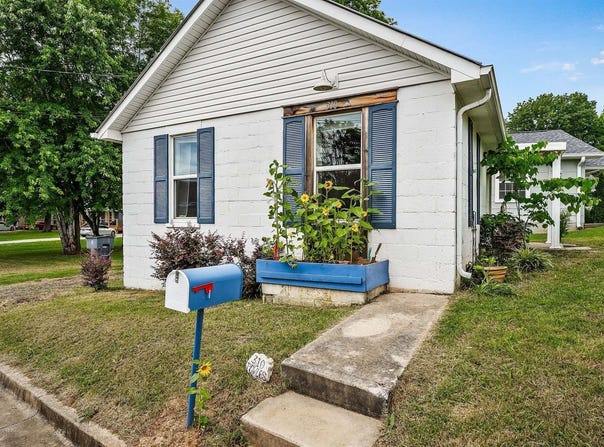 310 Towles Ave, McMinnville, TN 37110