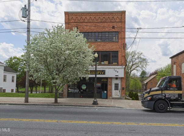 143 Broadway, Fort Edward, NY 12828