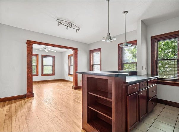 1812 Clinton Avenue, Minneapolis, MN 55404