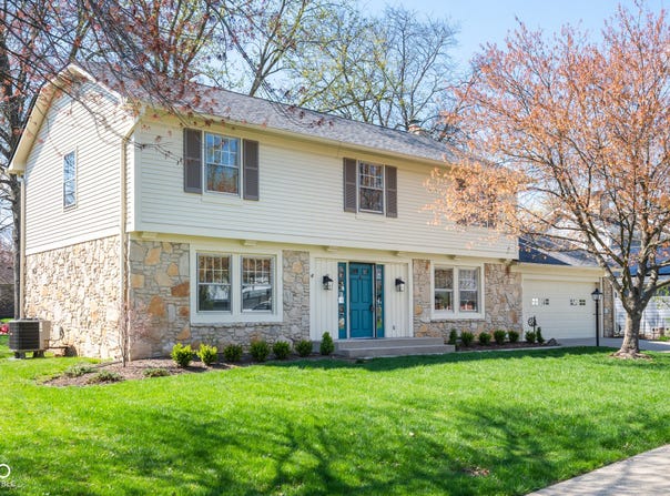 3738 Barrington Drive, Carmel, IN 46033