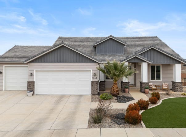 1448 BOOMERS Lp W, Santa Clara, UT 84765