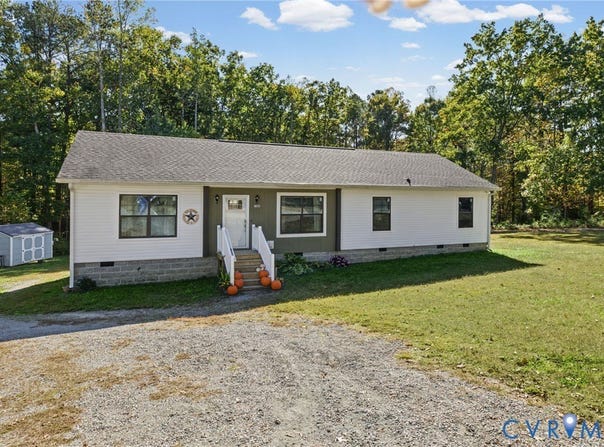 15800 Saddlebrook Rd, Chesterfield, VA 23838