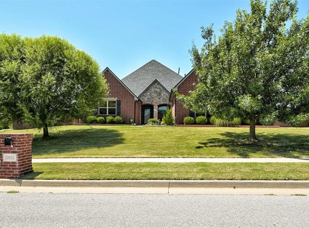 10816 NW 96th Street, Yukon, OK 73099