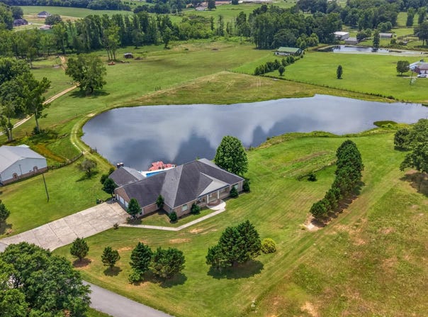 383 Ross Road, Boaz, AL 35956