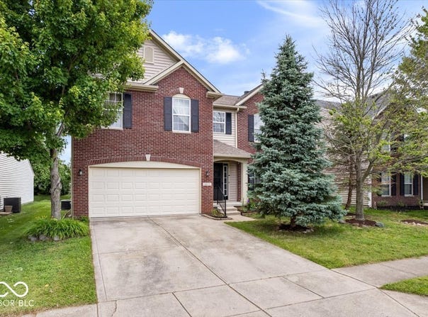 8877 N White Tail Trail, McCordsville, IN 46055