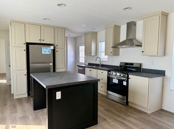 212 second st, El Cajon, CA 92019