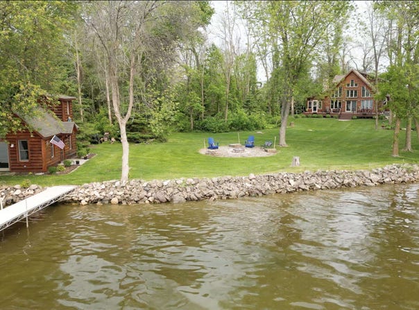 9213 WILLOW Lane, FREMONT, WI 54940