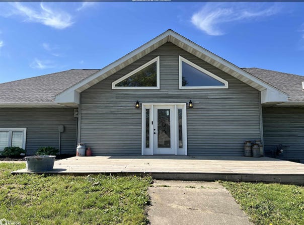 809 NE 7Th Street, Leon, IA 50144