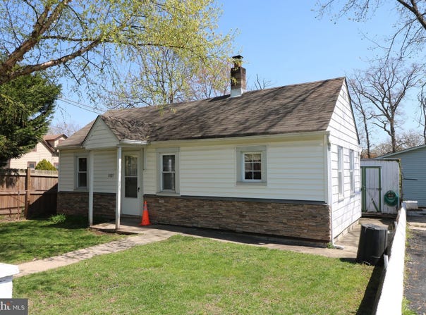 8005 BON AIR, BALTIMORE, MD 21234