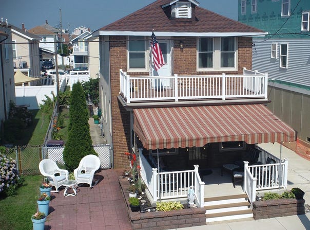 103 N Baltimore Ave, Ventnor, NJ 08406