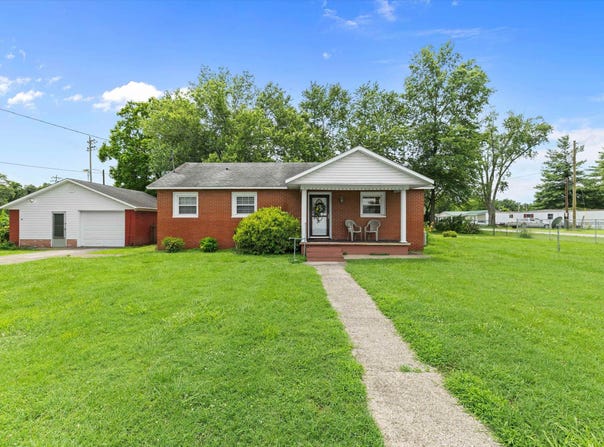 700 Pike St, Uniontown, KY 42461