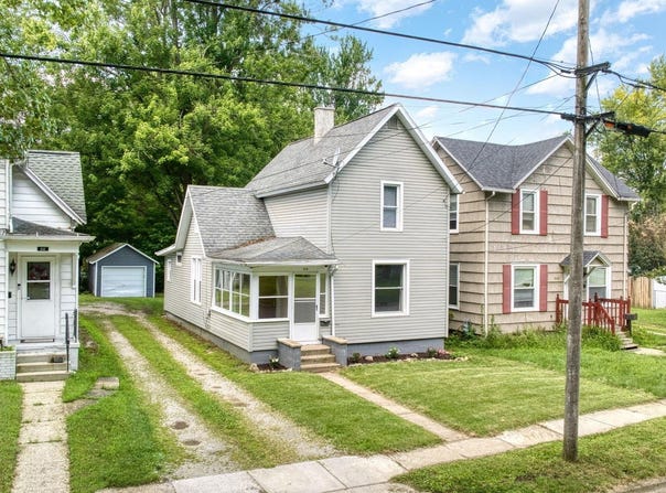 446 Allis, Adrian, MI 49221