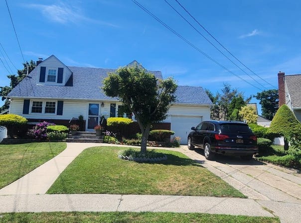 6 Power Street, Hicksville, NY 11801