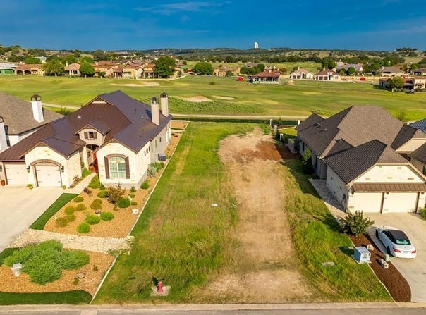 3144 Pinnacle Club Dr, Kerrville, TX 78028