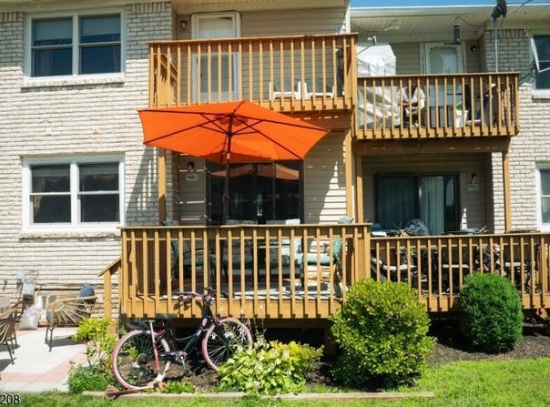 981 Robin Rd, Hillsborough Twp., NJ 08844