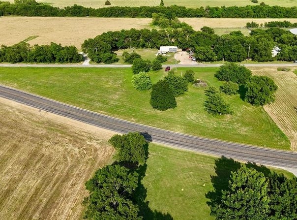 404 N Main Street, Bailey, TX 75413