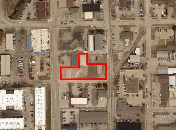 1020 S Gilbert St, IowaCity, IA 52240
