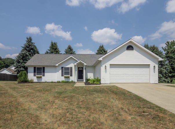 7426 Texas Heights Avenue, Kalamazoo, MI 49009
