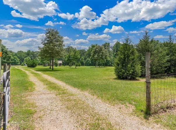 1170 HWY 162, Benton, LA 71006