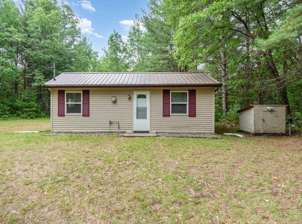 7373 Blue Ox Trail, South Branch, MI 48761