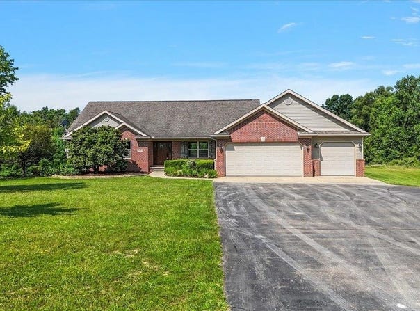 4884 Carls, Metamora, MI 48455