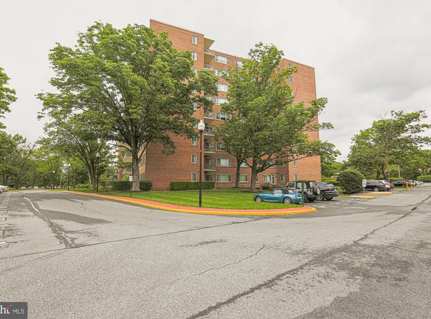 11 SLADE, PIKESVILLE, MD 21208