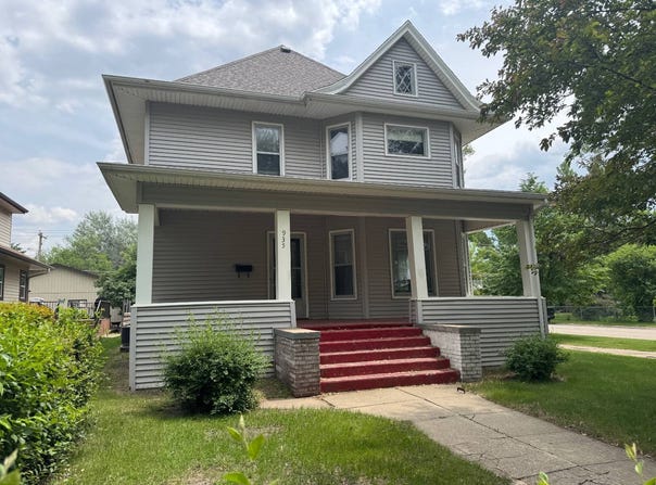 935  East 2nd Street, Redfield, SD 57469