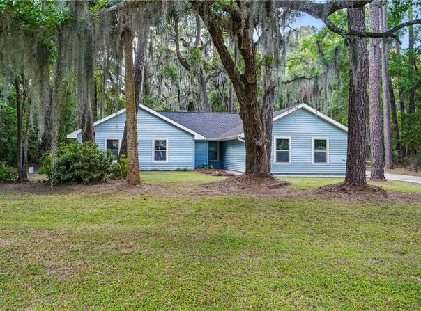 156 MacKay Drive, Brunswick, GA 31525