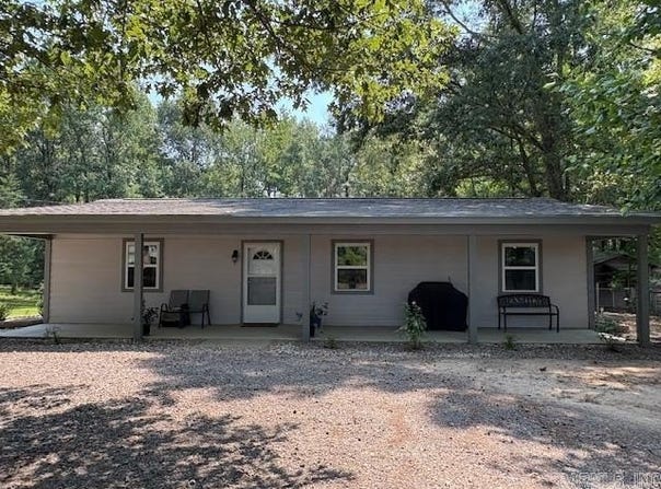 475 Hempstead 52, Hope, AR 71801