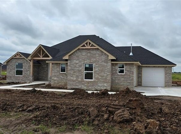 8604 Rip Way, El Reno, OK 73036