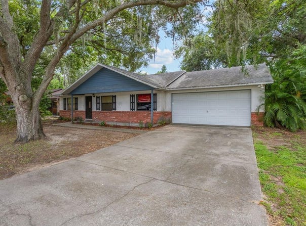 1440 12TH STREET, CLERMONT, FL 34711