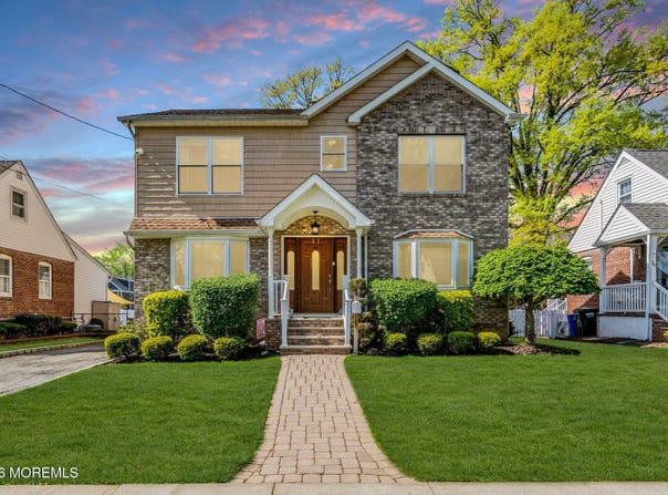 22 Macarthur Avenue, Cranford, NJ 07016