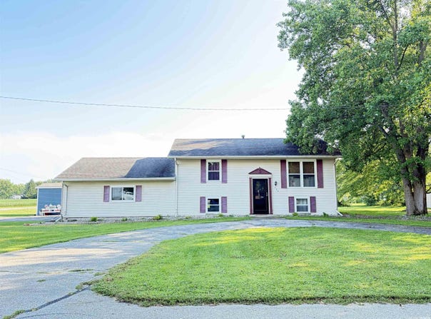 206 E Anstett Drive, Fowler, IN 47944