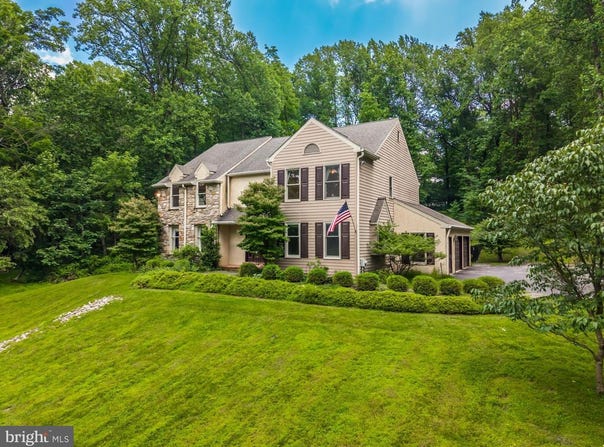 1024 TINKERHILL LANE, MALVERN, PA 19355