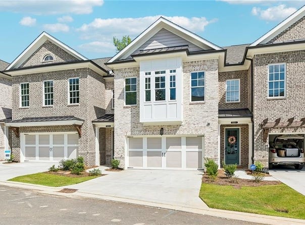 5679 Broad River View, Peachtree Corners, GA 30092