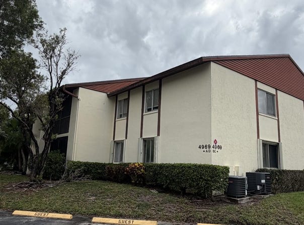 4969 Sable Pine Circle, West Palm Beach, FL 33417